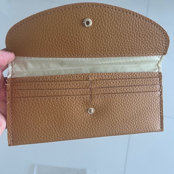 🔥Wallet NWT - Picture 3 of 3